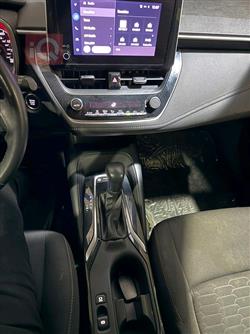 تۆیۆتا کرۆلا هاچباک